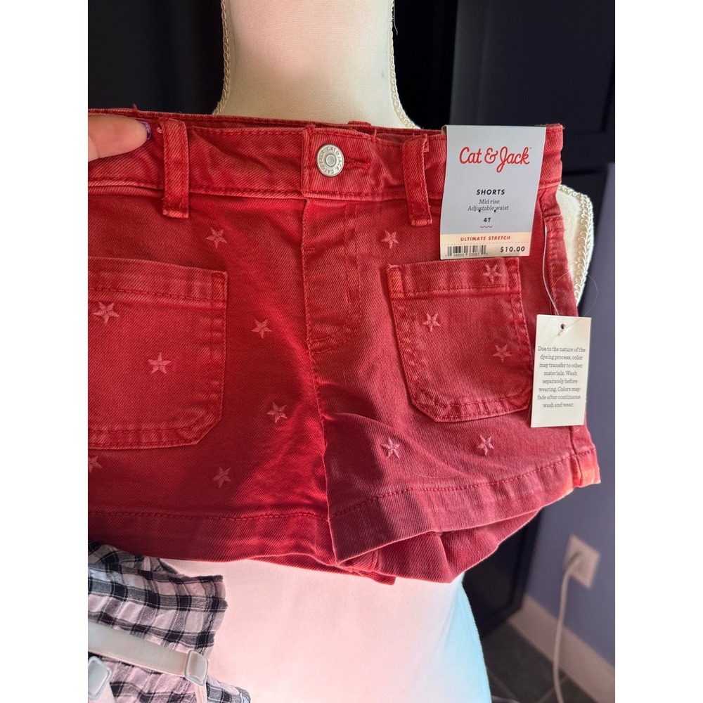 Cat & Jack Girls Red Star Embroidered Shorts Mid Rise Adjustable Waist 4T NWT